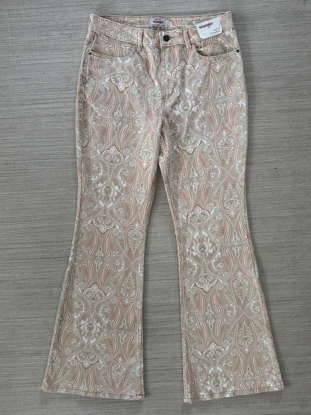 Wrangler peach cream paisley high rise fierce flare jeans denim pants women’s 8